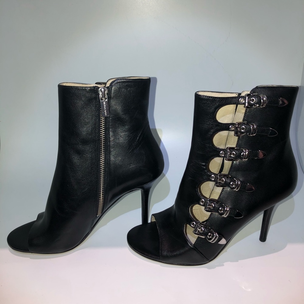 MICHAEL by Michael Kors Black Cassie Boots/Booties